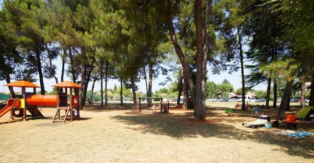 Apartman Tea Novigrad Istria Exterior foto