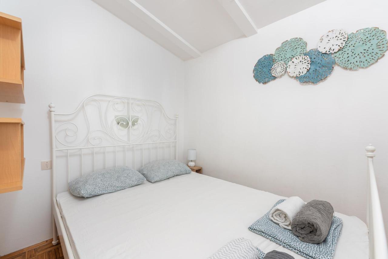 Apartman Tea Novigrad Istria Exterior foto