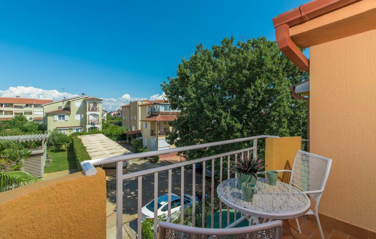 Apartman Tea Novigrad Istria Exterior foto